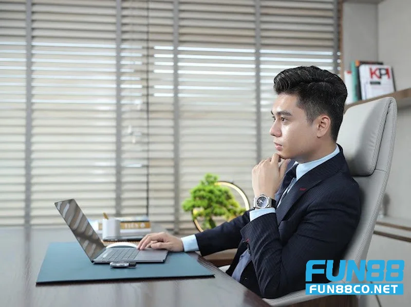 Những ngày đầu khởi nghiệp