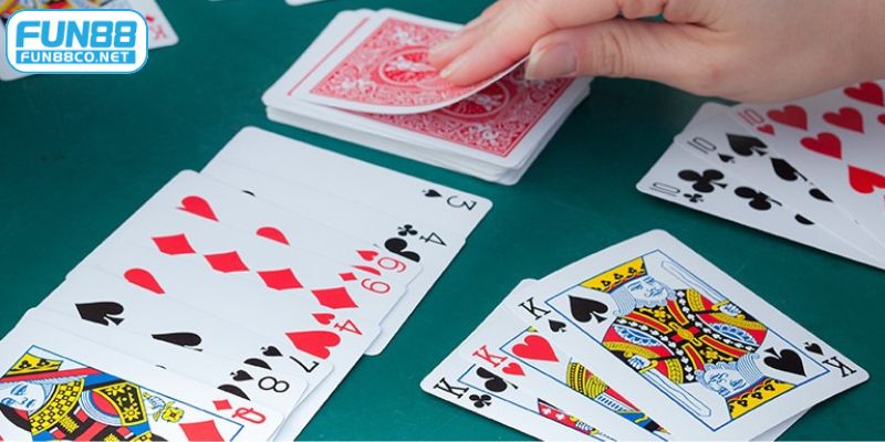 Mậu binh là game bài được yêu thích tại Fun88