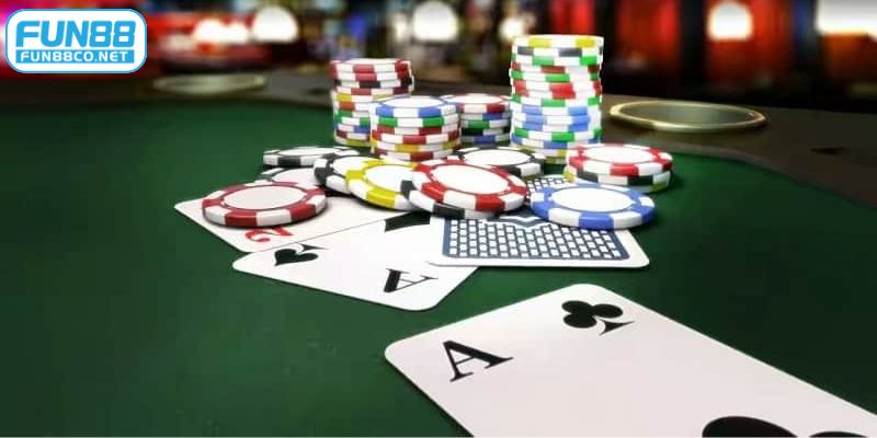 Bài xì phé với lối chơi đầy tính chiến lược tại Fun88