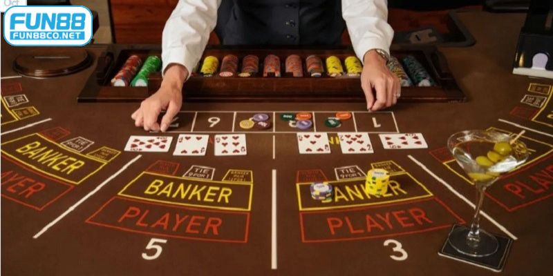 Nhóm kéo khi chơi baccarat có ưu điểm và hạn chế